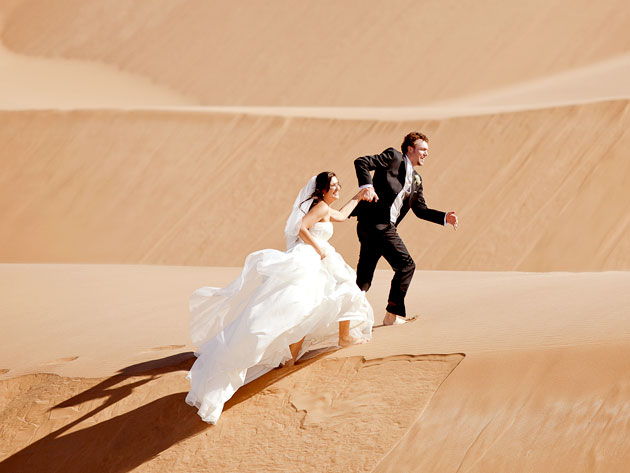 Gift er på Sossusvlei's sandtoppar